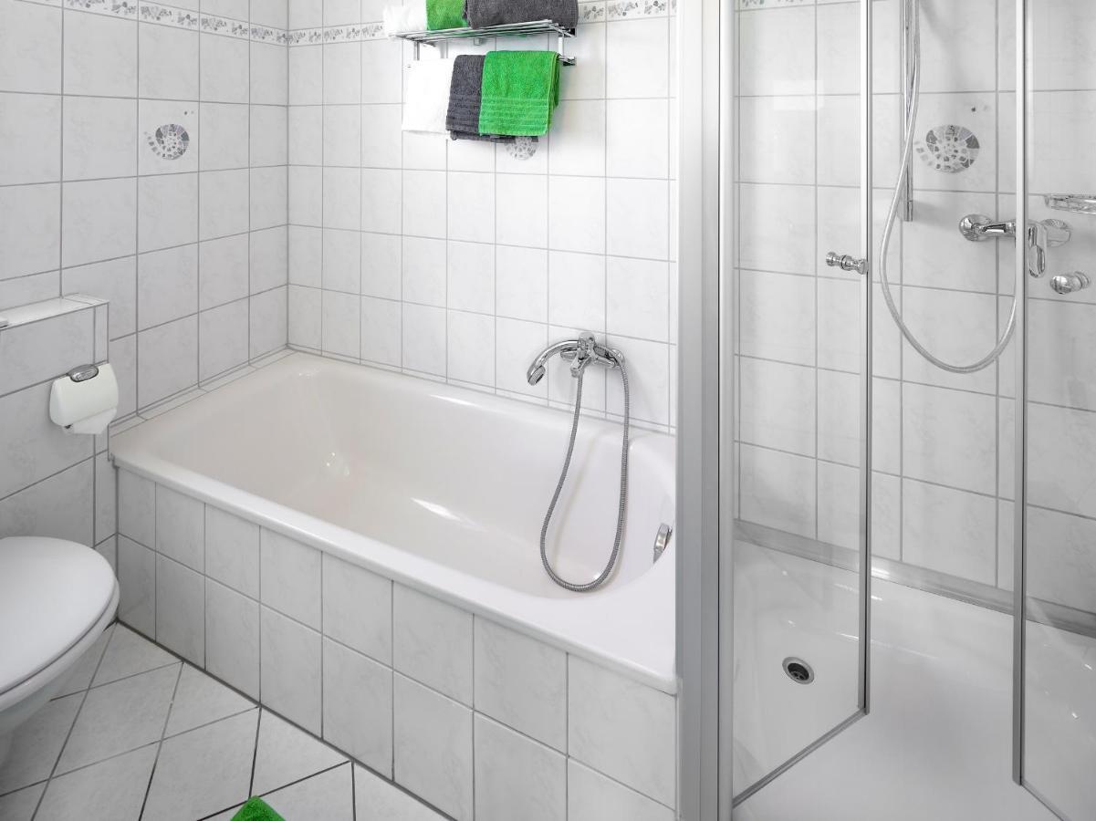 Ferienwohnung Mit 65Qm Niederrotweil Bagian luar foto